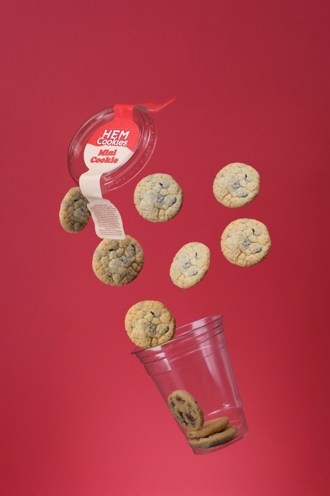 HEM Cookies | Renkli Zemin Kurabiye ve Atıştırmalık Ürün Çekimi