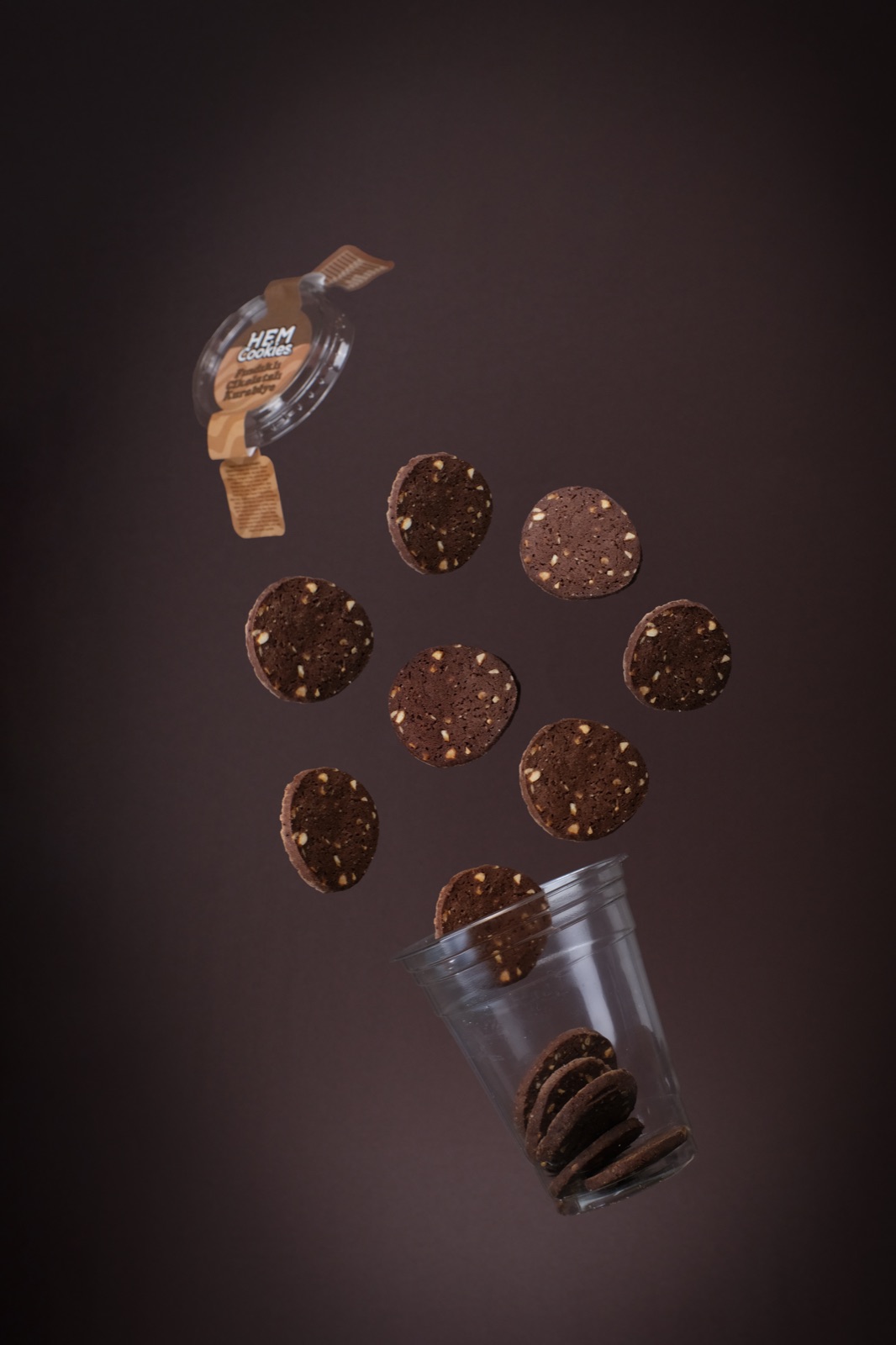 HEM Cookies | Renkli Zemin Kurabiye ve Atıştırmalık Ürün Çekimi — görsel 4